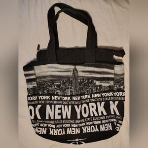 Robin Ruth New York Skyline 17" X 11" Tote Bag